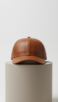 Gorra snapback en cuero italiano